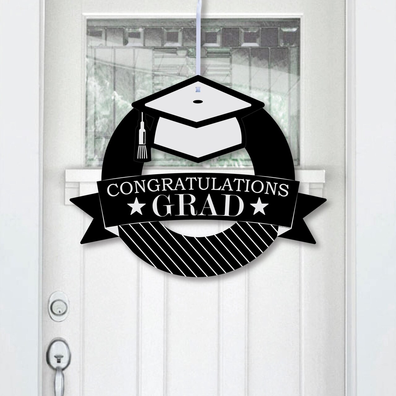 Big Dot of Happiness Graduation Cheers - Outdoor Graduation Party Decor - Front Door Wreath